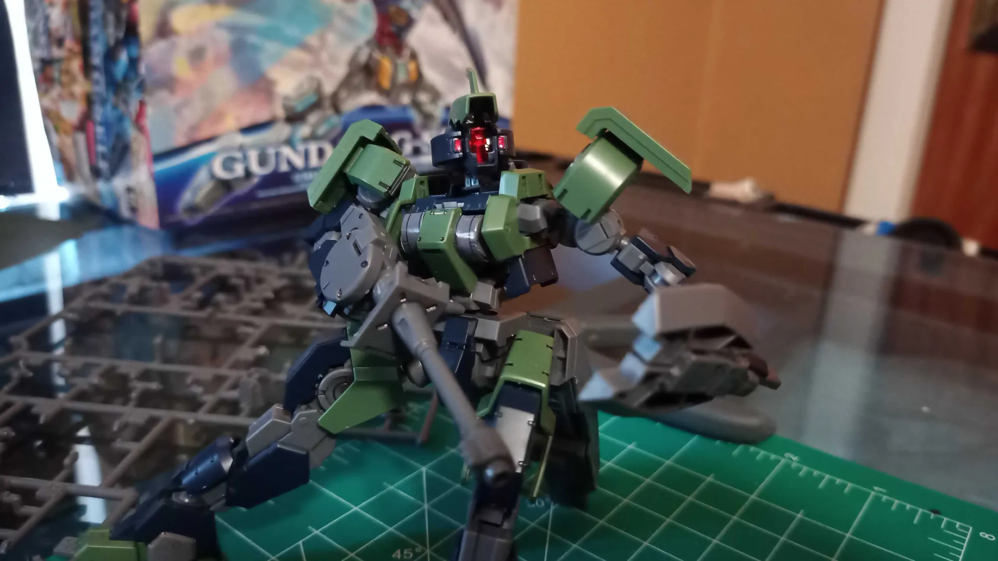 Geirail High-Grade Gunpla